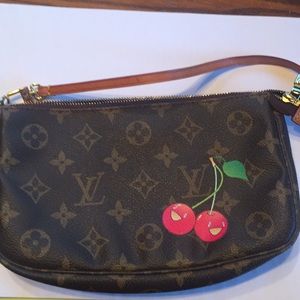Luis Vuitton Cherise clutch